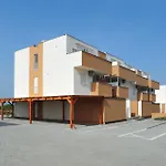 Apartamento Amazing In With Swimming Pool