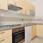 Amazing In With Swimming Pool Apartamento